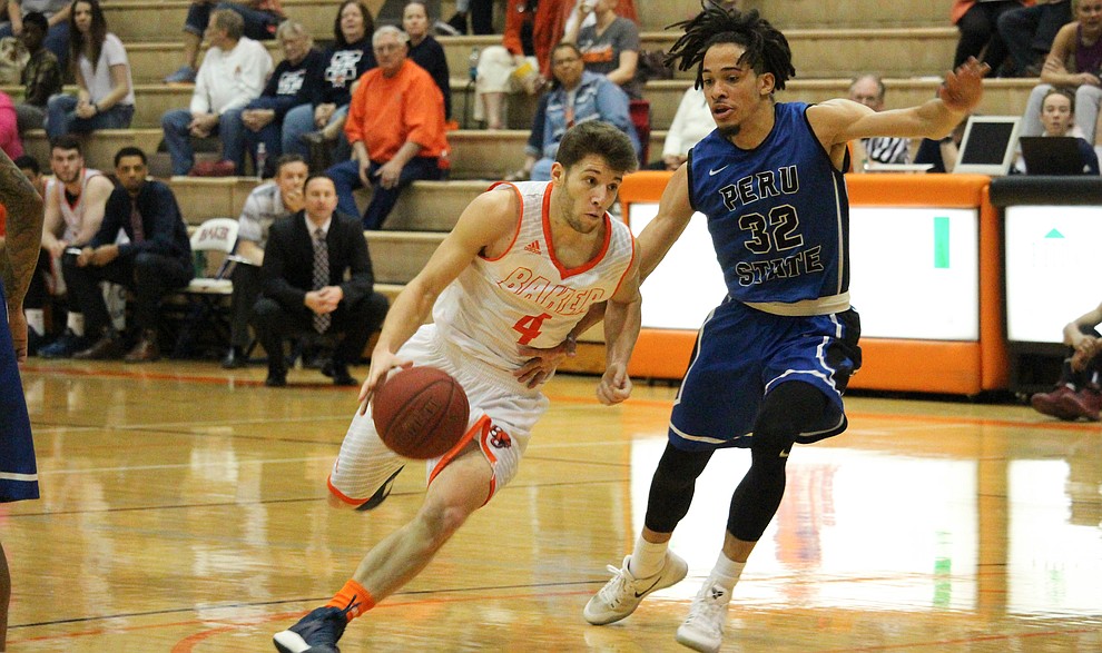 Mens basketball falls to Peru State in overtime
