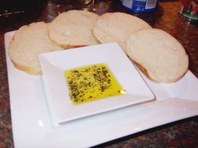 Bread dipping oil compares to Carrabbas