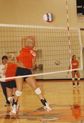 Baker volleyball falls in five to Evangel