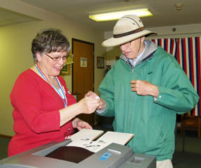 Small voting turnout ends city elections