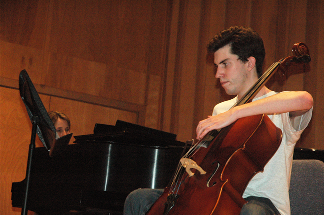 Two students team up for junior recital