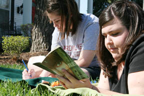 Baker bookworms find time to read despite classes