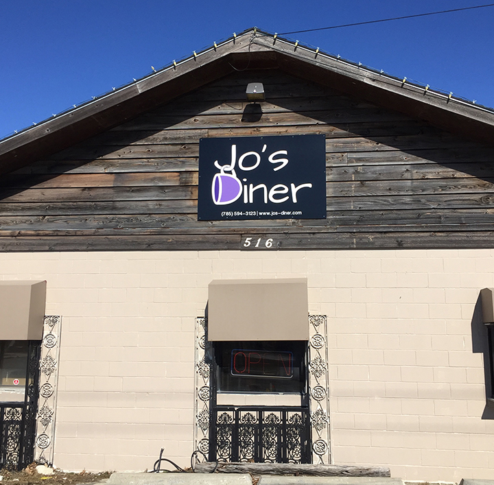 New owner takes over Jos Diner