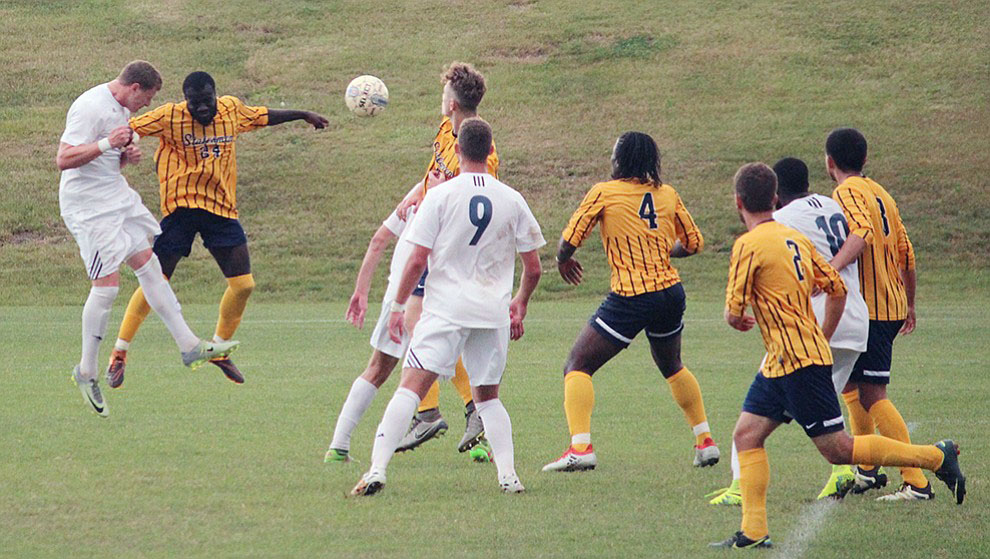 Double overtime ends in tie for mens soccer team