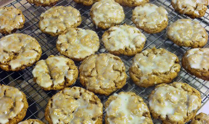 College Kitchen: Iced Oatmeal Cookies