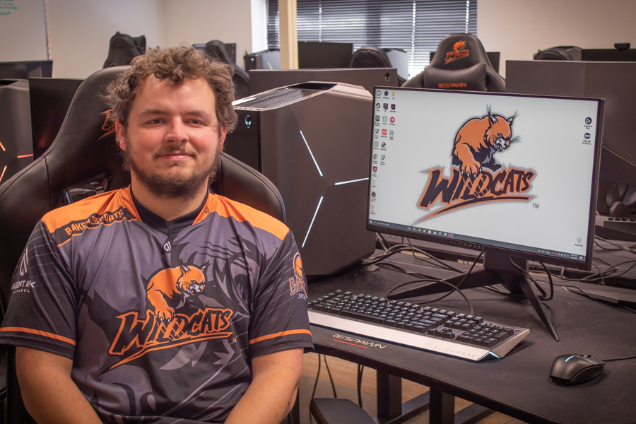 Recent Baker alum and former member of the esports team, Justin Toumberlin, becomes interim Head Coach for esports until the position is filled. 
