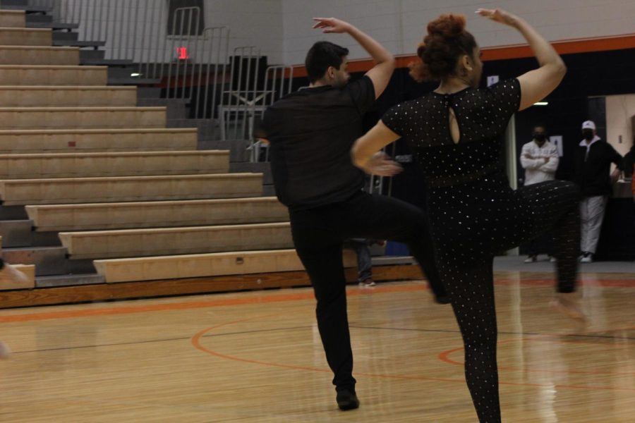 Baker University competes amongst other finalists in the regional dance competition