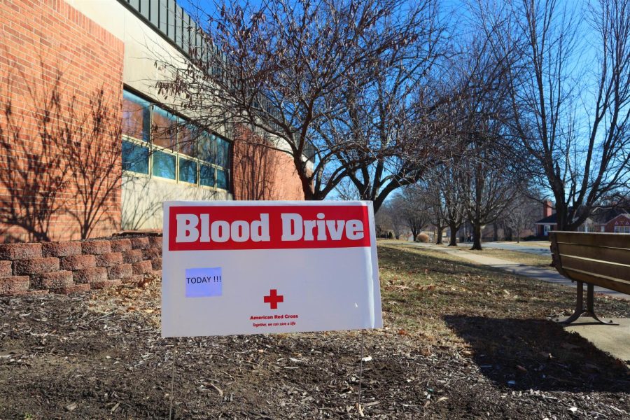 Bakers+Pre-Healthcare+Club+hosted+a+blood+drive+at+Collins+Gymnasium+on+Feb+2.